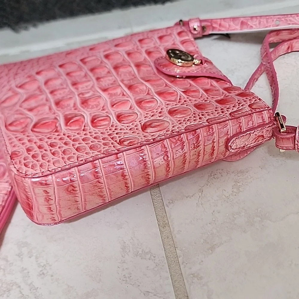 π©· π©· BRAHMIN Marley PINK PUNCH Crossbody & PINK PUNCH Credit Card Wallet π©· π©· - Picture 8 of 11